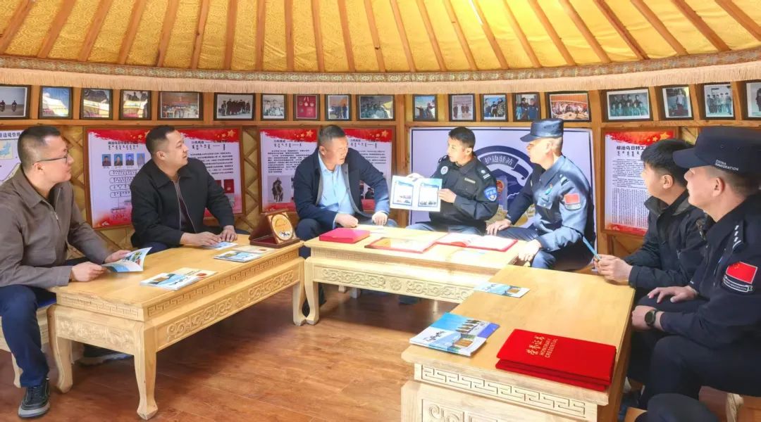 八千里边防线上的忠诚“守望者” 内蒙古：护边员用责任和担当筑牢祖国北疆安全稳定屏障22.jpg