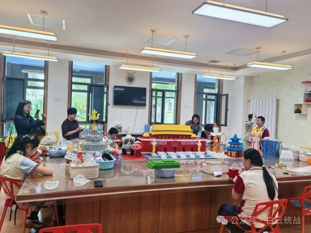 爱心光影暖童心 公益担当显情怀22.jpg